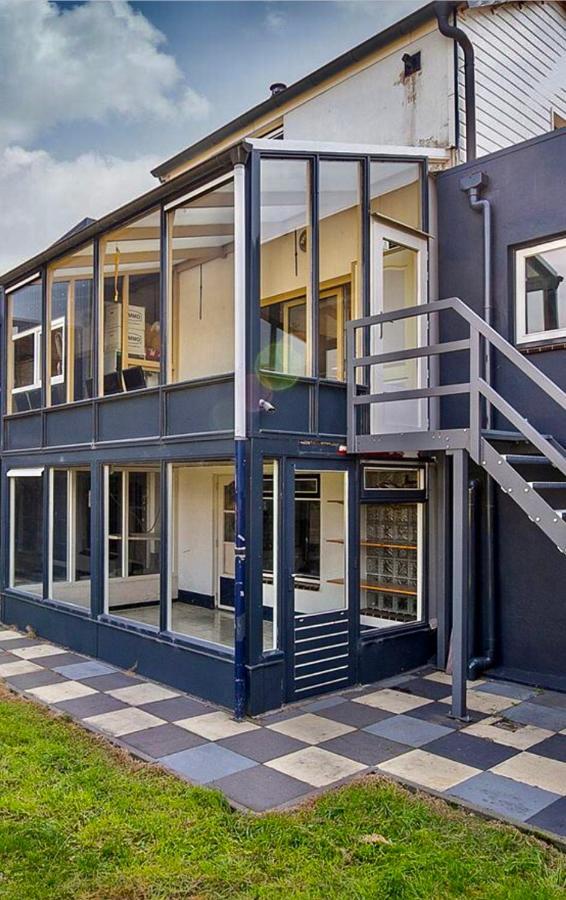 Leuk Vakantiewoning Dijk Woning Met 3 Slaapkamers Dicht Bij De Belgische Grensen Westdorpe 외부 사진